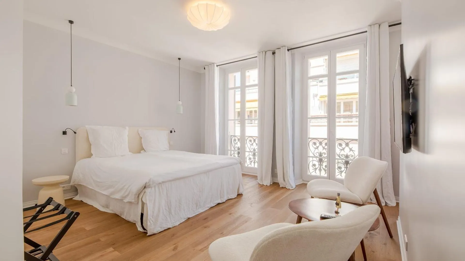 Herberg La Guitare 31 - Nice, Modern Studio In Center Of Cannes, Right Behind Grand Hotel
